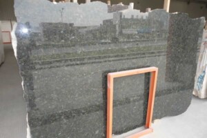 China Butterfly Green Granite Slab, High Quality Green Granite Slab