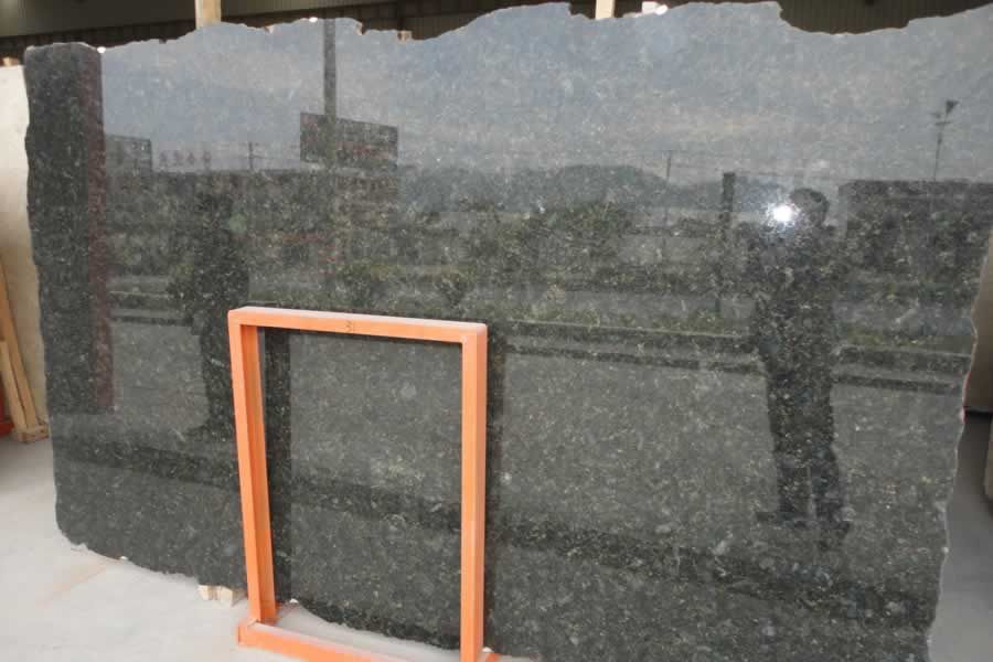 China Butterfly Green Granite Slab